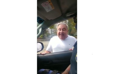 O desembargador Eduardo Siqueira contesta oficiais da Guarda Civil de Santos