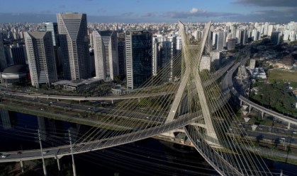 Metade dos condomínios em São Paulo já adotam 'confinamento' de moradores 