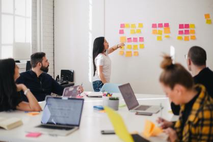 Consumidores passam a valorizar mais a postura das marcas para que possam confia