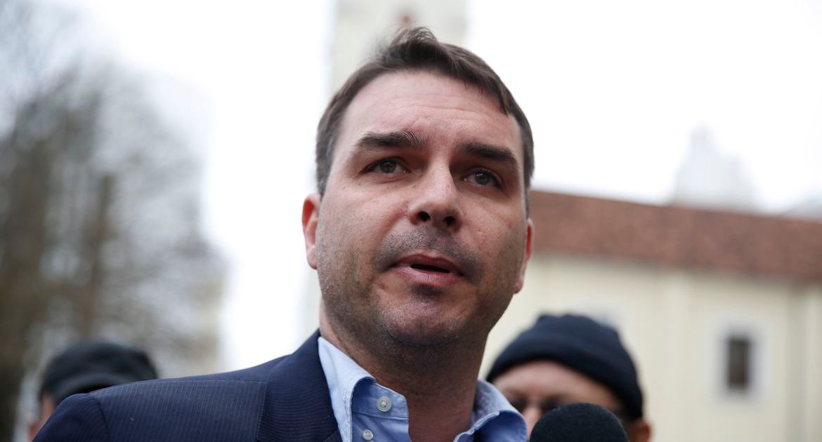 Tarifaço: Flávio diz que tentou “sensibilizar” Trump em encontro nos EUA