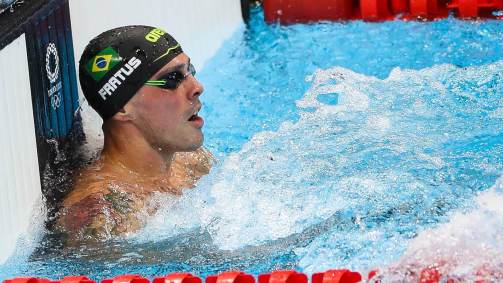 Brasileiro Bruno Fratus fez o terceiro melhor tempo e avançou para a grande final dos 50 metros livre da natação (31/07/2021)