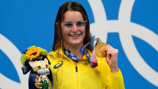 Australiana Kaylee Mckeown levou a medalha de ouro na natação feminina na prova de 200 metros costas (31/07/2021)