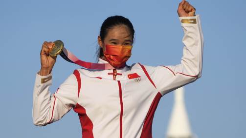 No windsurfe feminino, título foi conquistado por Lu Yunxiu (China)