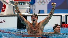 Bruno Fratus celebra a terceira posição da final dos 50m livre