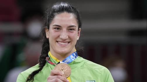 Mayra Aguiar, do judô, conquistou seu terceiro bronze em Olimpíadas ao ficar em terceiro na categoria até 78 kg em Tóquio