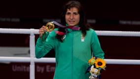 Stoyka Zhelyazkova Krasteva, da Bulgária, levou o ouro na categoria até 51kg do boxe feminino (07/08/2021)