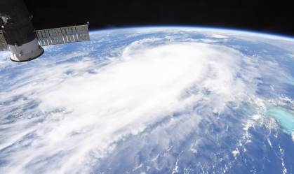 Imagem de satélite da Nasa da passagem do furacão Laura