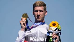 Alemão Florian Wellbrock conquistou a medalha de ouro na maratona aquática masculina nesta quinta-feira (5) (05/08/2021)