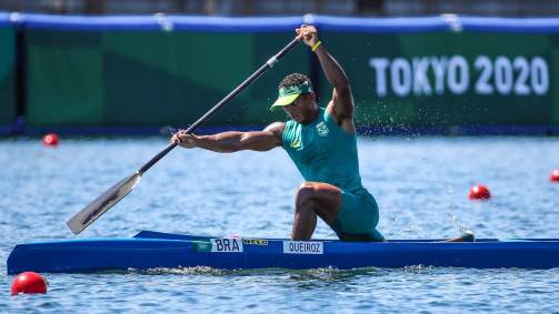 Principal nome da canoagem brasileira, Isaquias Queiroz conseguiu sua classificação para as semifinais da categoria C-1 1.000 metros.