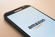 Amazon irá pagar faculdade para funcionários nos Estados Unidos