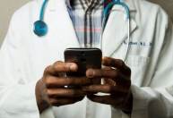 Telemedicina continuará a se expandir após a pandemia, diz especialista americano
