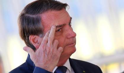 Pesquisa apontou que 59% dos brasileiros não querem renúncia de Bolsonaro