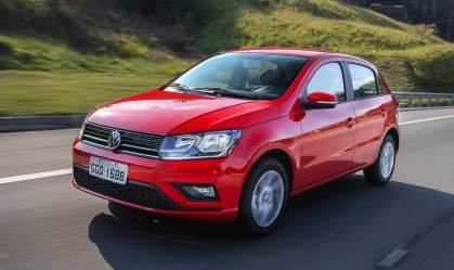 Fox, Mobi, Gol, Onix: veja os 10 carros nacionais que cobram menos por potência