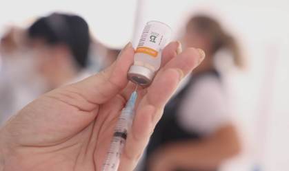 AGU pede mais prazo para se posicionar sobre vacinação de crianças