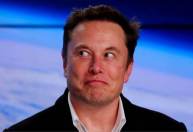 “Talvez Elon Musk tenha exagerado no cálculo”, diz professor sobre compra do Twitter