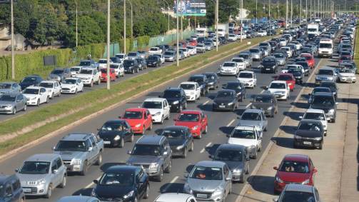 Segundo estudo, idade média dos carros brasileiros chegou a 10,2 anos