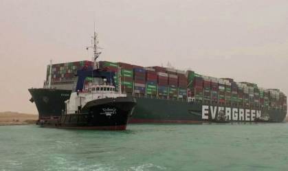 Expansão do Canal de Suez deve terminar em julho de 2023, diz presidente da SCA