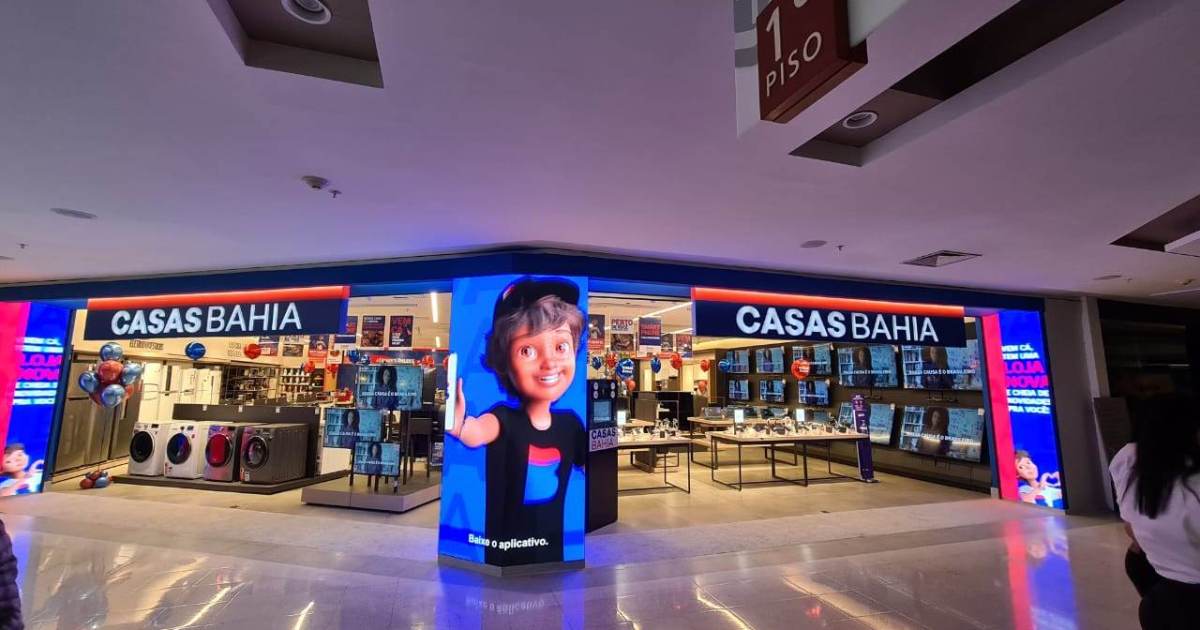 Casas Bahia seeks bankruptcy protection after R$10bn loss