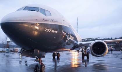 Boeing 737 MAX em Renton, Washington 8/12/ 2015. 