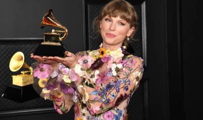 Taylor Swift venceu o prêmio de Disco do Ano no 63º Grammy Awards