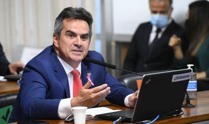 À bancada, em pronunciamento, senador Ciro Nogueira (PP-PI)