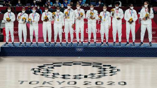 Americanas comprovaram o favoritismo no basquete feminino e conquistaram a medalha de ouro sobre as japonesas (08/08/2021)