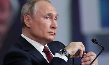 O presidente da Rússia, Vladimir Putin, durante fórum econômico em São Petersbur