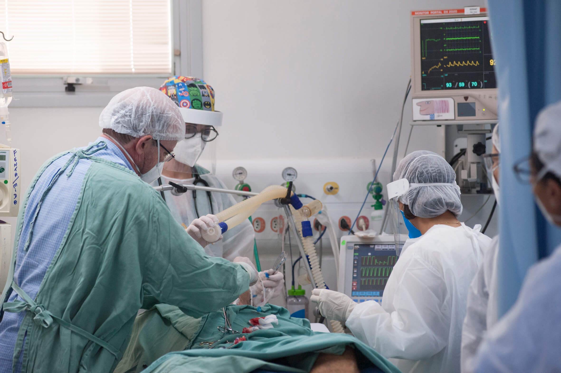  UTI-Covid do hospital de campanha na zona norte de São Paulo