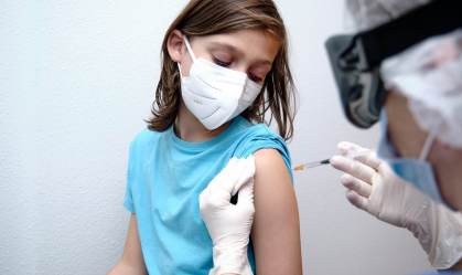 Hospitalização de crianças dispara nos EUA e cria novos temores da Ômicron