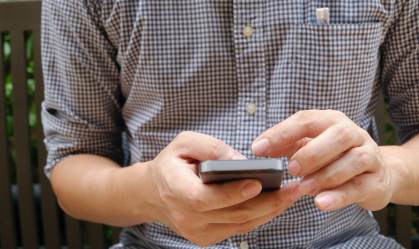 Criminosos usam celulares roubados para acessar contas bancárias