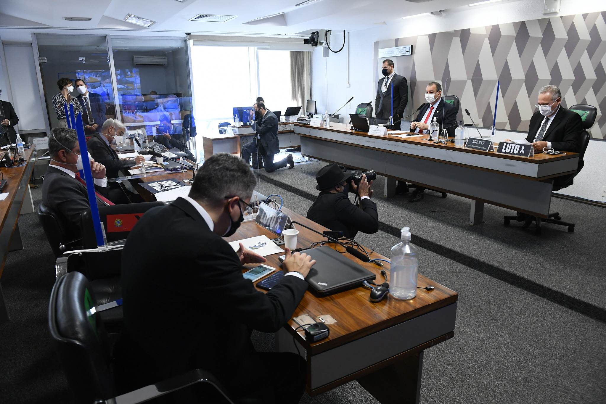 Aziz e Renan – CPI da Pandemia Aziz e Renan – CPI da Pandemia