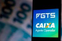Governo limita antecipação do FGTS via saque-aniversário a R$ 500