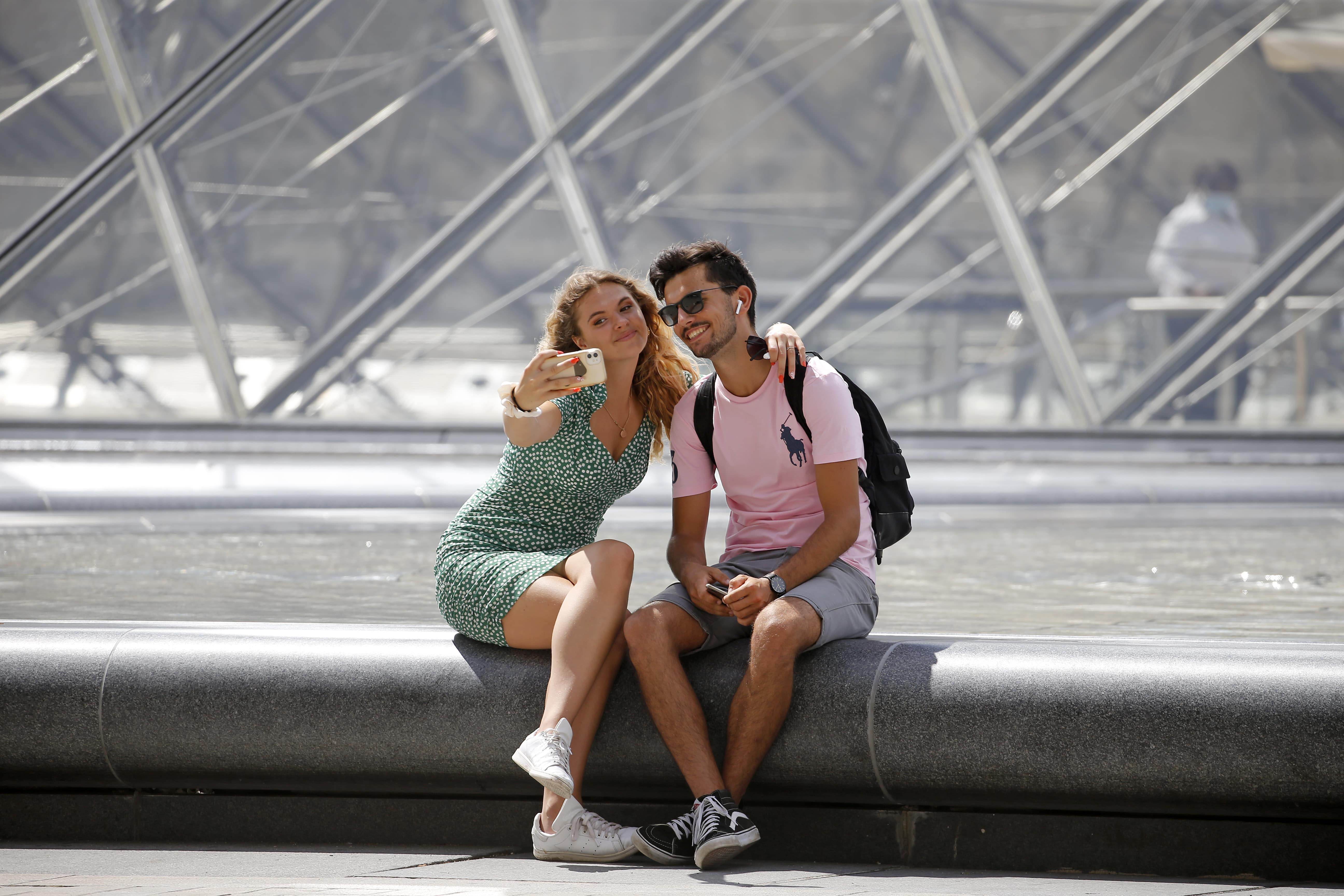 42899_9ABDE4C1F02D0CDF-1.jpg