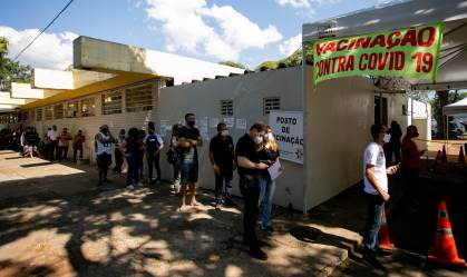 Posto de vacinação contra Covid-19 no Hospital do Guará, em Brasília