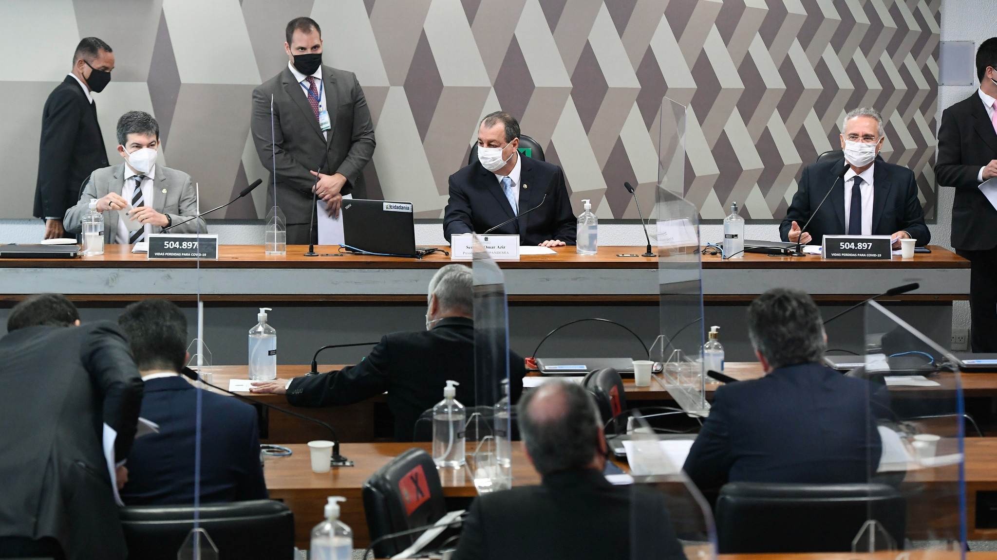 CPI da Pandemia aprovou quase 60 requerimentos nesta quarta-feira (23) CPI da Pandemia aprovou quase 60 requerimentos nesta quarta-feira (23)