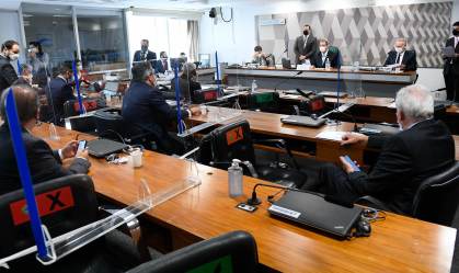 CPI da Pandemia consegue 27 assinaturas necessárias para prorrogar os trabalhos