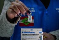 Países doam menos de 20% das doses que prometeram à OMS