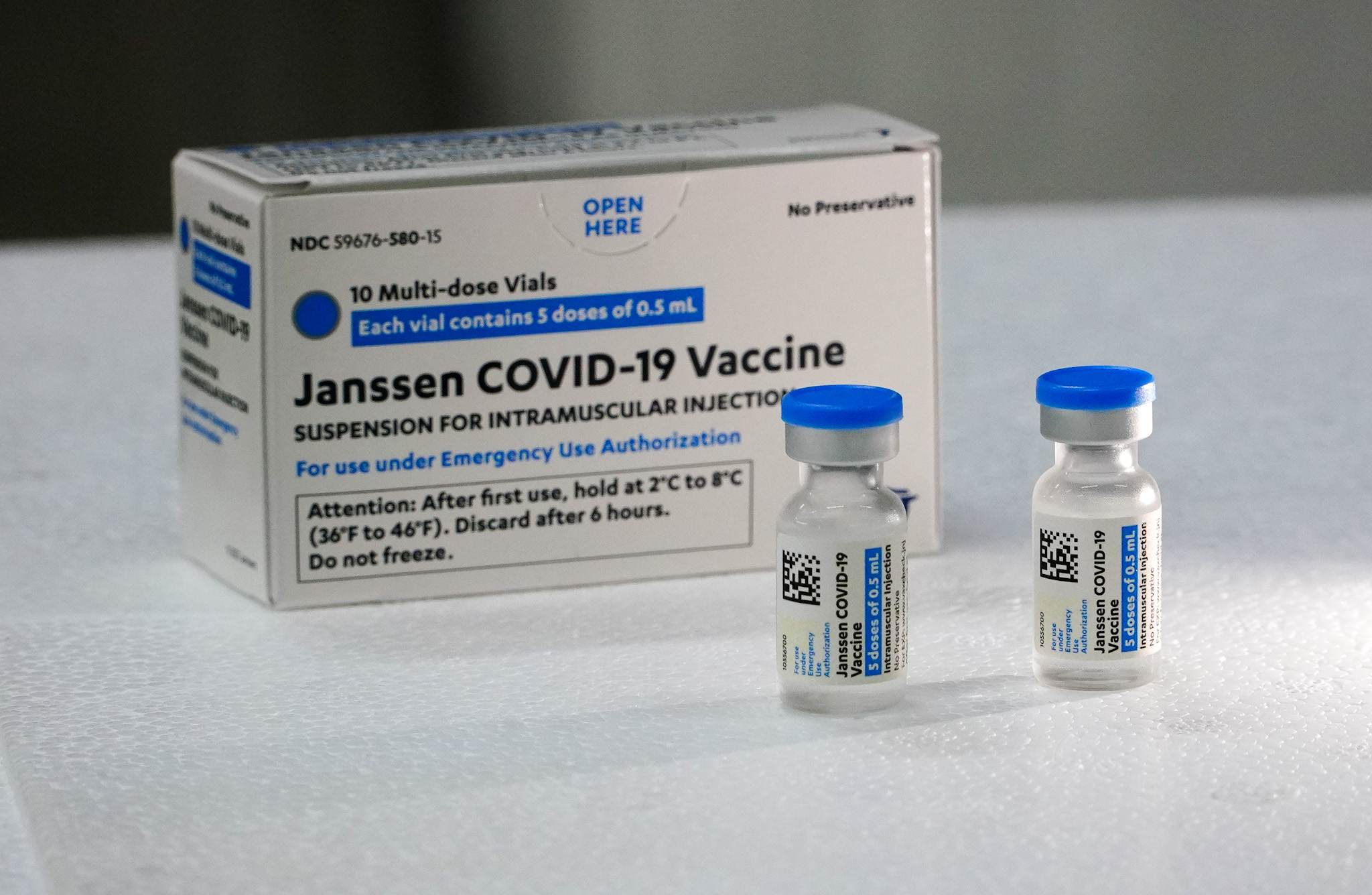 Duas doses da vacina da Janssen Duas doses da vacina da Janssen