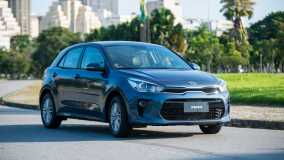 Kia Rio 1.6 AT