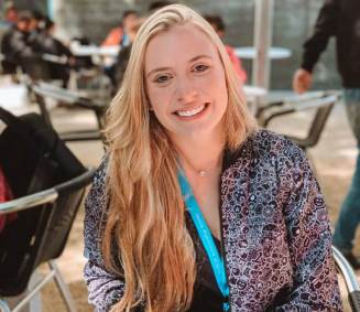 aluna de Ciência da Computação da PUC-Rio Karina Tronkos, de 24 anos