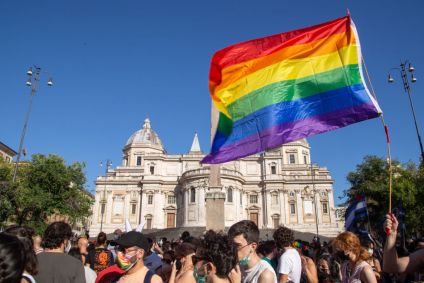 Mês do orgulho LGBTQIA+ na Itália