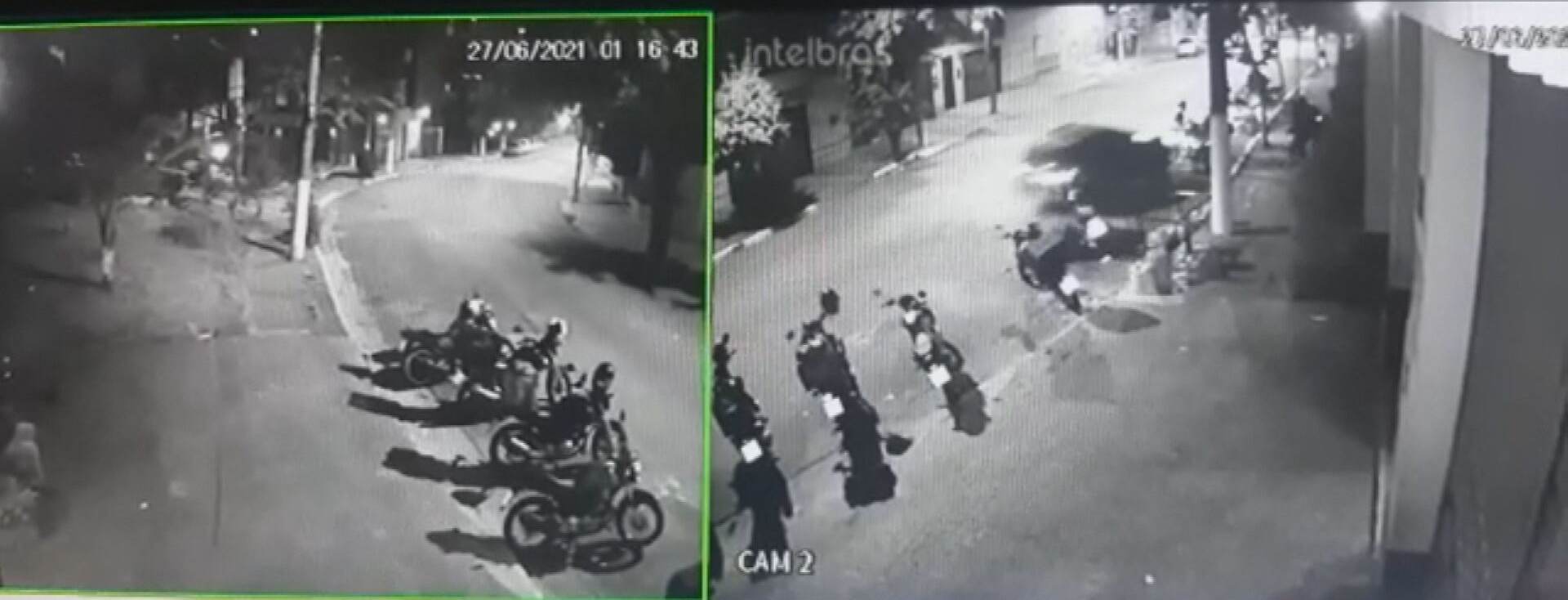Motorista é presa após atropelar e matar rapaz em São Paulo (27.Jun.2021) Motorista é presa após atropelar e matar rapaz em São Paulo (27.Jun.2021)