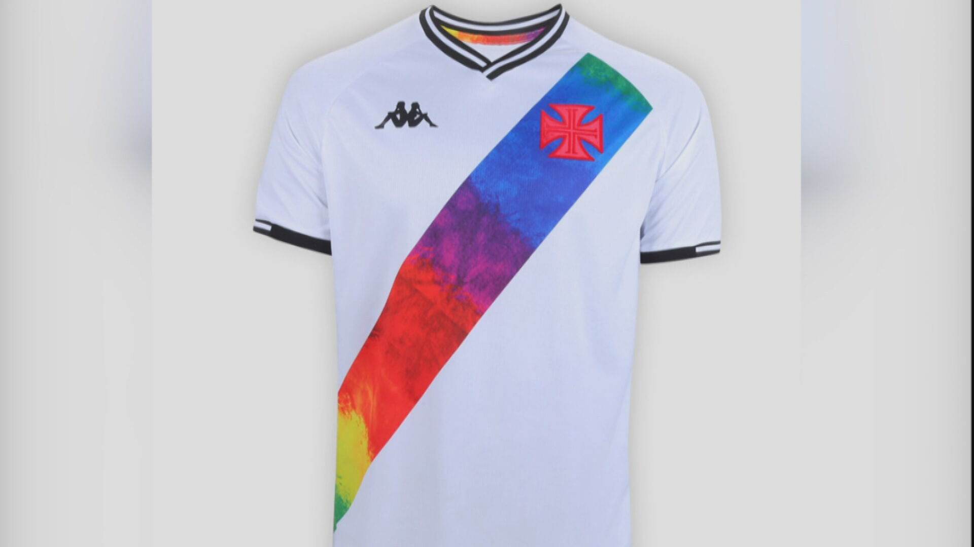 Clubes personalizam uniforme em apoio ao dia do Orgulho LGBTQIA+ (27.Jun.2021) Clubes personalizam uniforme em apoio ao dia do Orgulho LGBTQIA+ (27.Jun.2021)