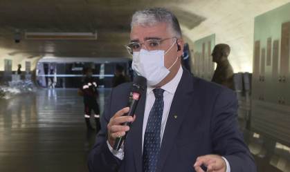 CPI se posicionou de forma adequada ao enviar notícia-crime, diz Eduardo Girão