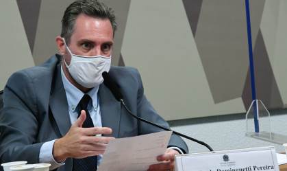Em depoimento tumultuado, Dominghetti reafirma pedido de propina por vacinas