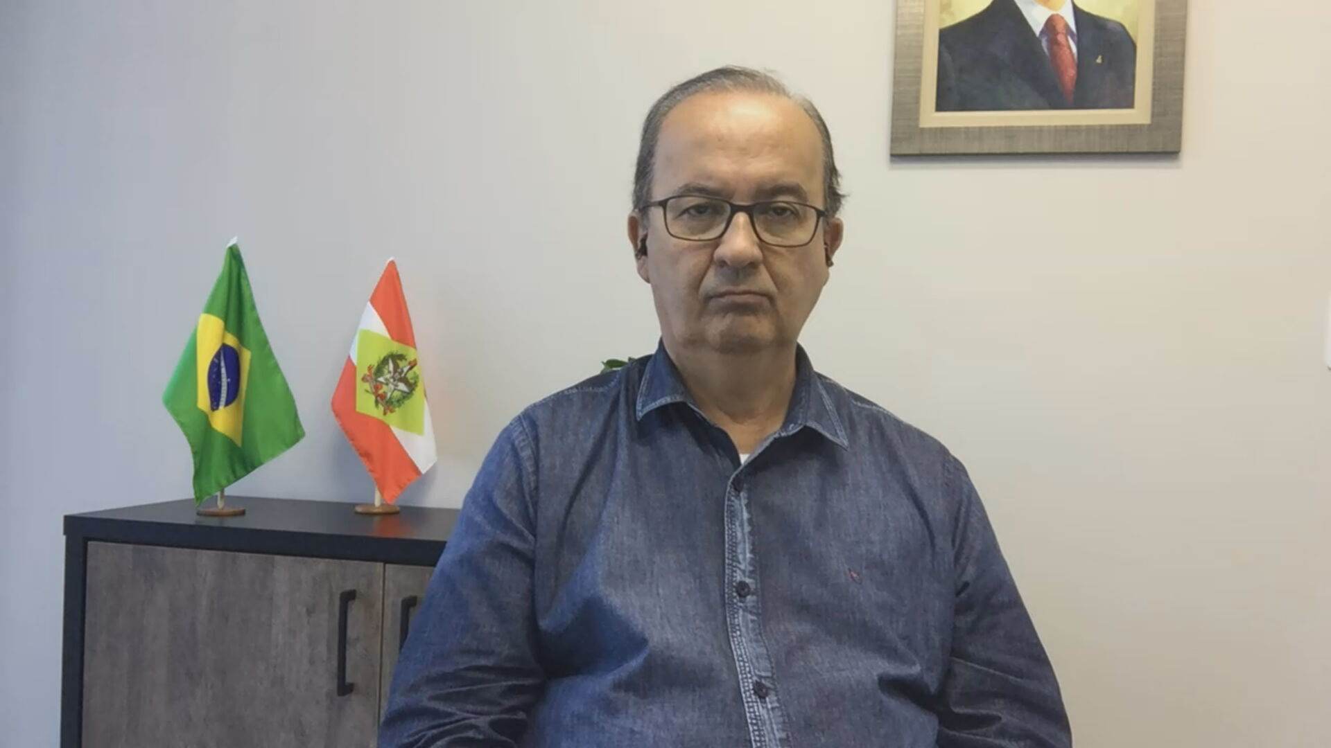O senador Jorginho Mello (PL-SC) conversou com a CNN sobre a CPI da Pandemia