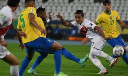 Brasil disputou a semi-final da Copa América com a seleção do Peru