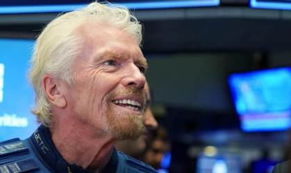 Richard Branson em evento de entrada da Virgin Galactic na NYSE, em 2019