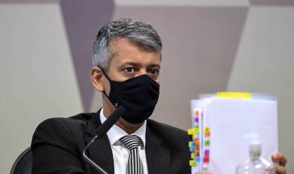 Ex-diretor do Departamento de Logística do Ministério da Saúde, Roberto Dias