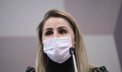 Francieli Fantinato na CPI da Pandemia